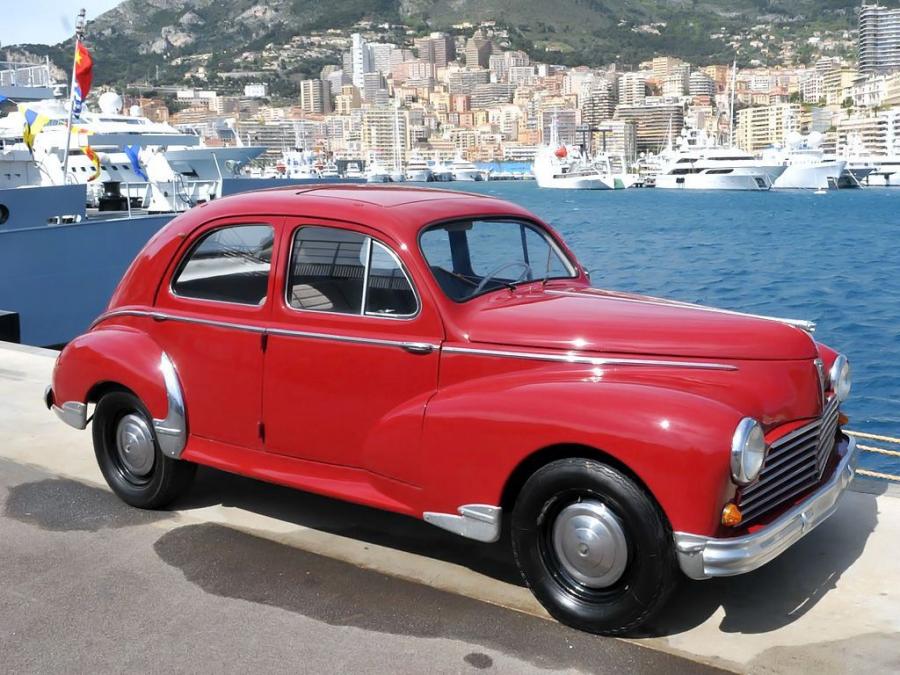  Peugeot 203 1948 года  (фото 12 из 20)